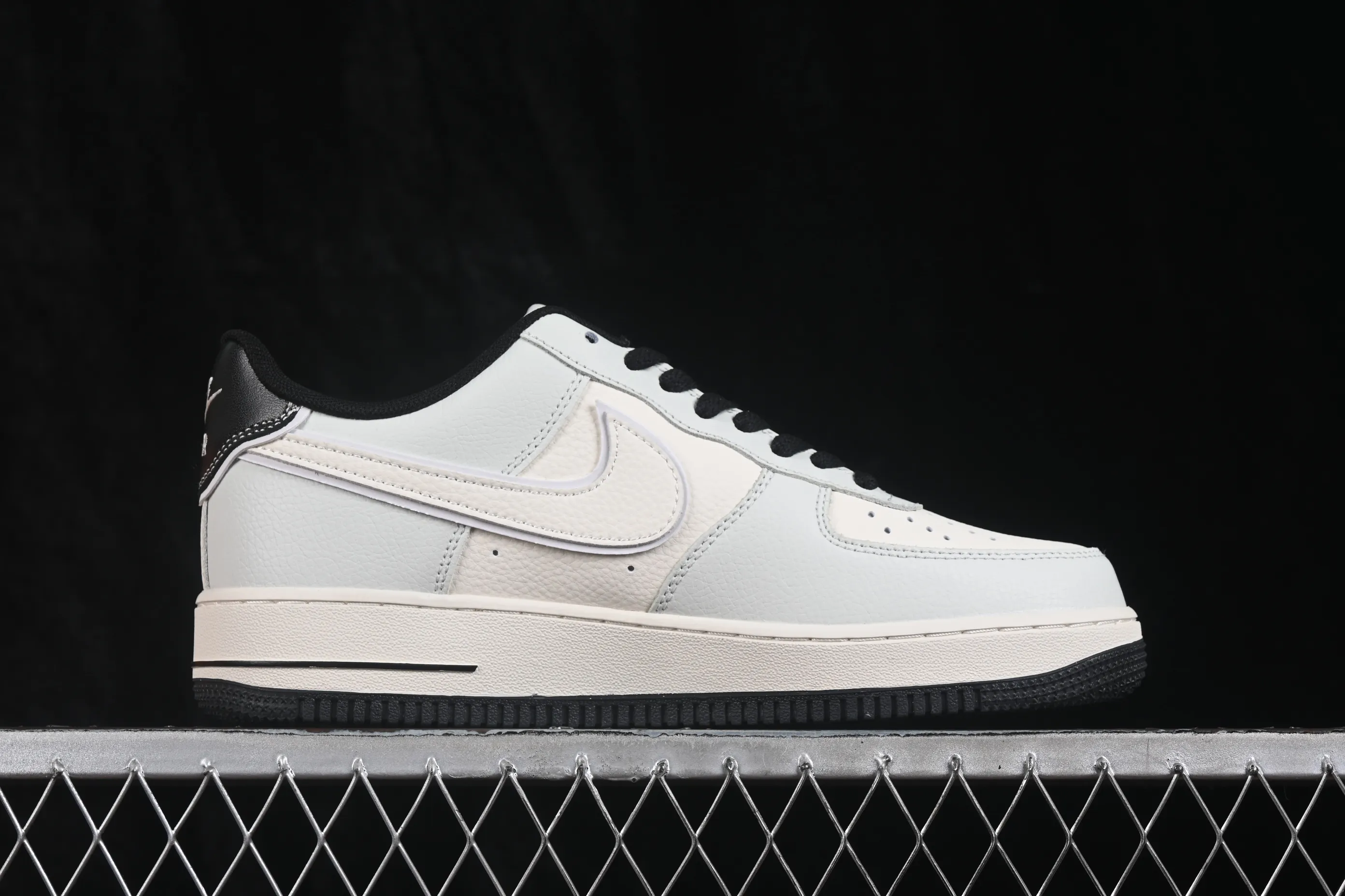 All categories Nk Air Force 1 Air Force series Nk Air Force 1 Low Air Force low-top Nike Air Force 1'07 Low joint model Air Force 1 low-top casual sneakers GS2288-012